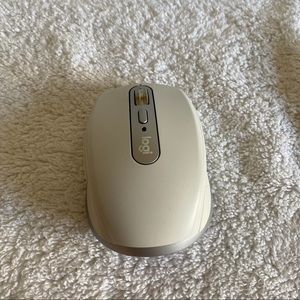 Logitech Anywhere 3 Mice, No Wireless Receiver